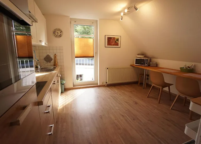 Gemuetliches Zuhause In Der Innenstadt דירה אמדן